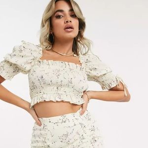 Missguided Floral Crop Top